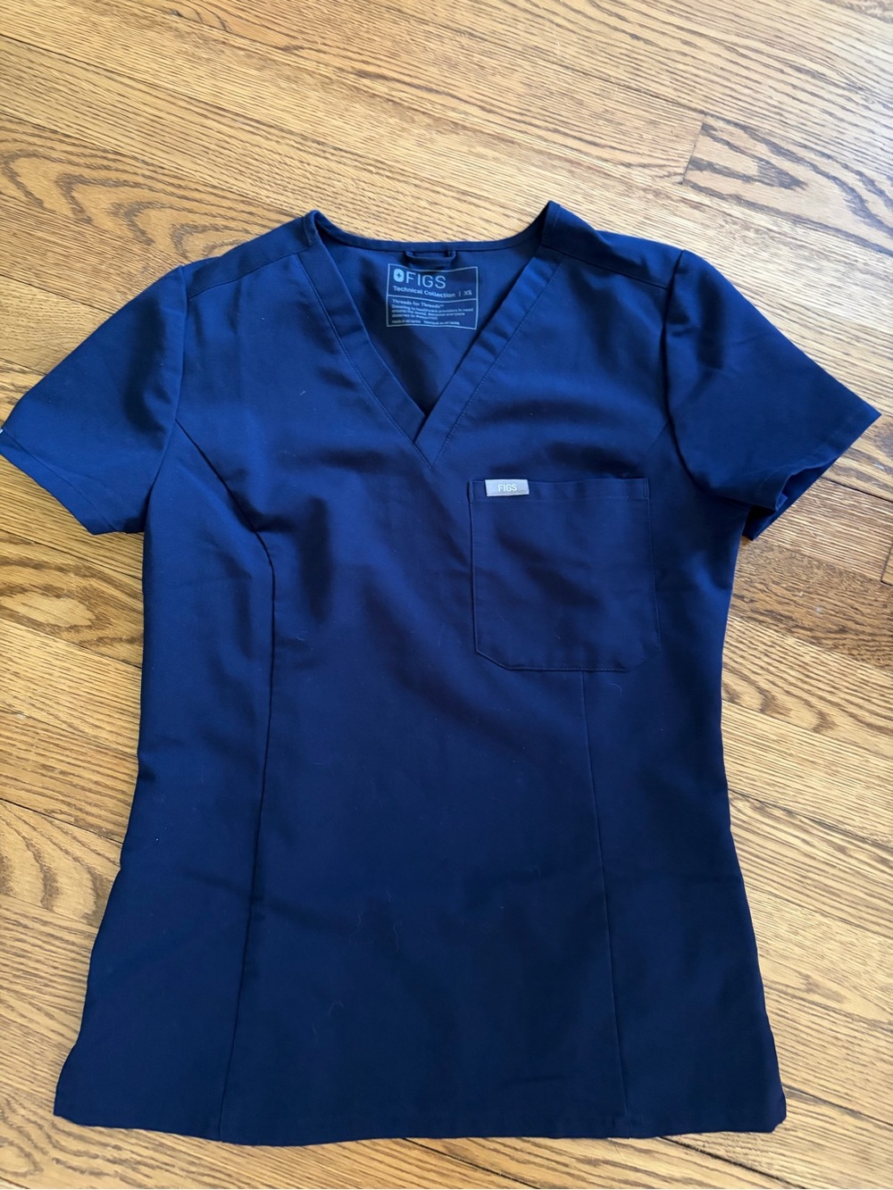 Figs Women's V-Neck Scrub Top in Navy Blue